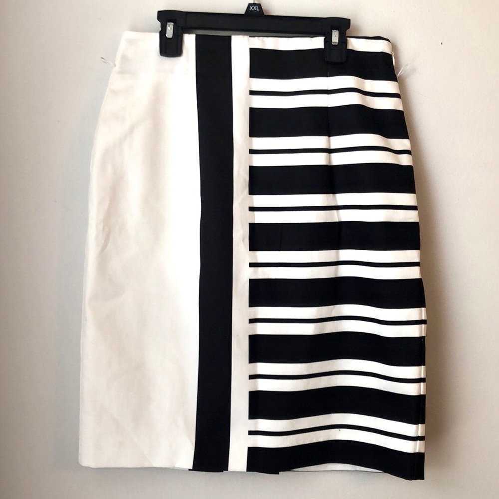 Worthington Black & White Colorblock Striped Pencil Skirt - Picture 3 of 10
